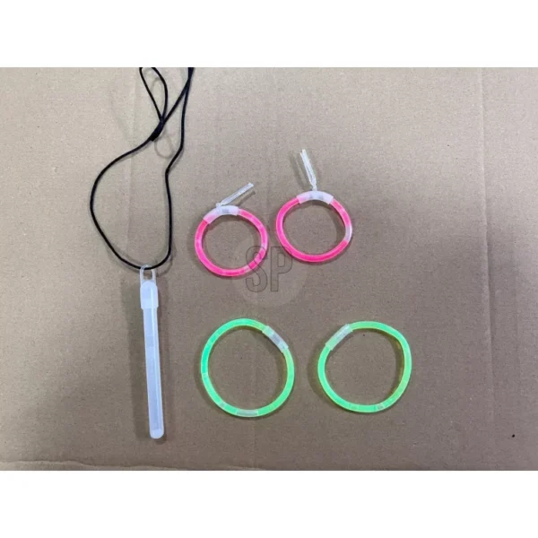 GLOW IN THE DARK PARTY PACK NEON PARTY MULTI COLOR FOR CHILDREN AND ADULTS NEW - Image 4